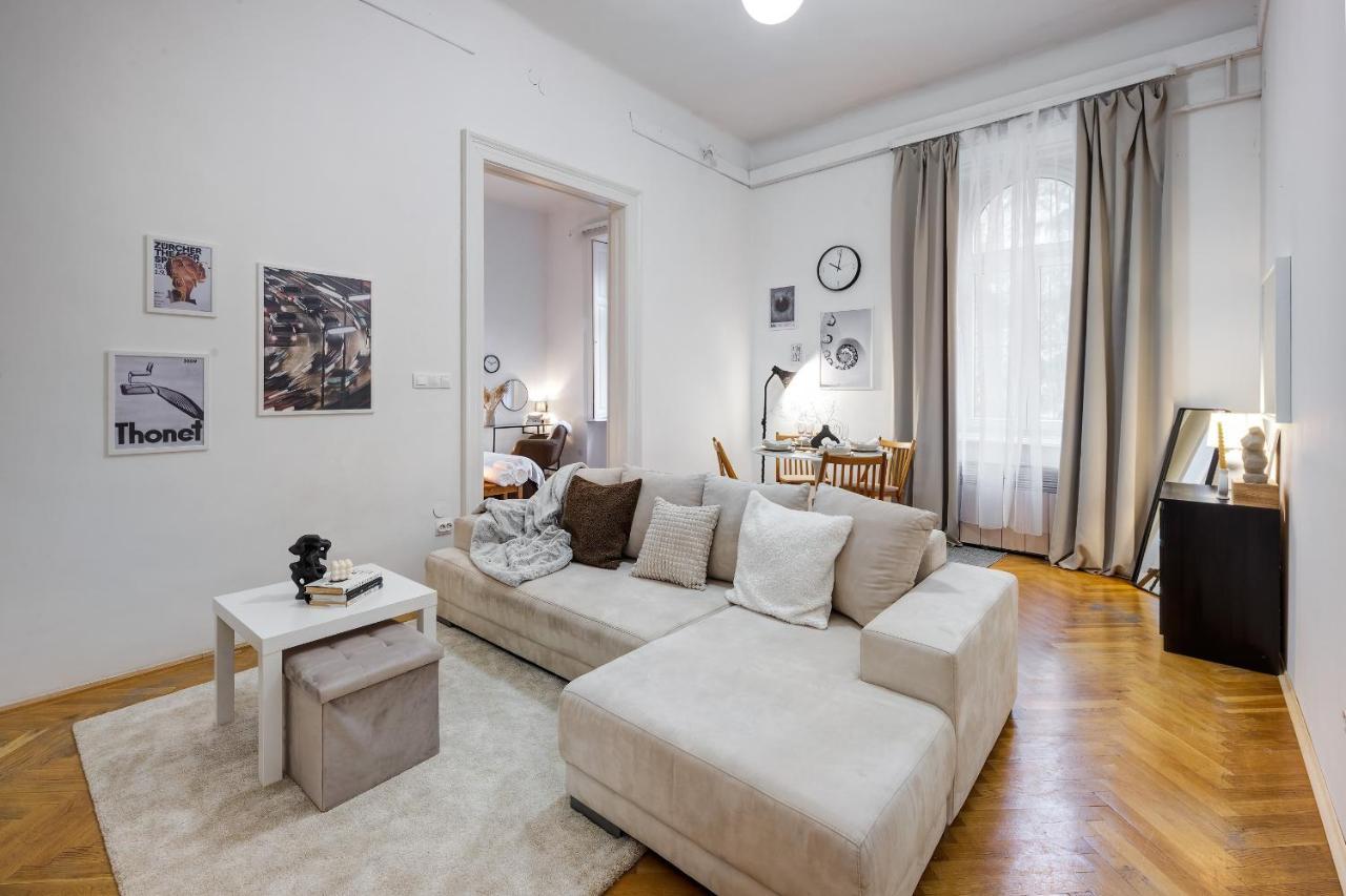 Felsoerdosor Residence Boedapest Buitenkant foto